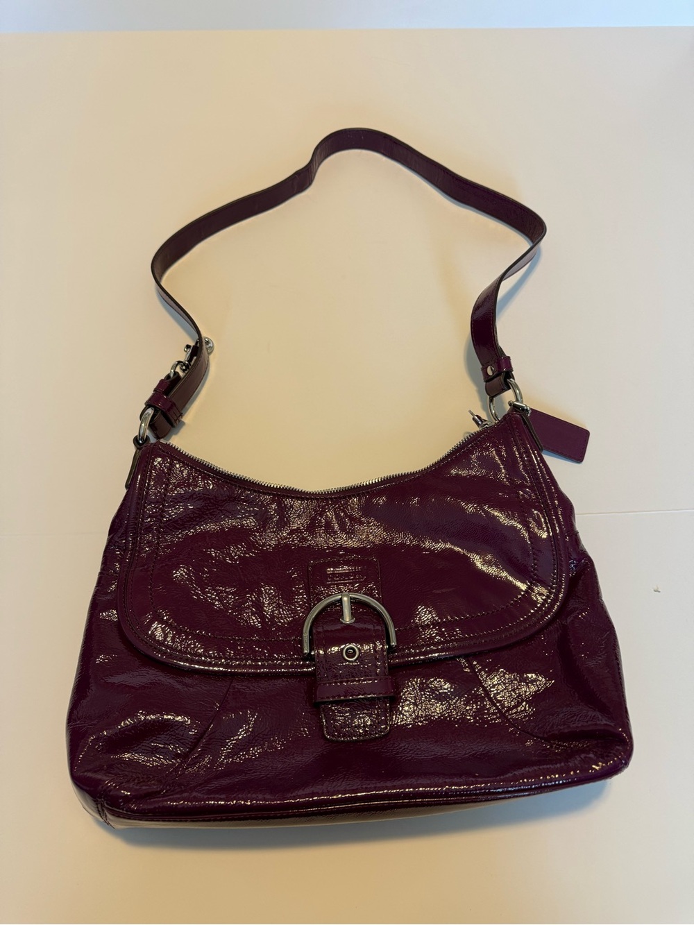 Coach Patent Leather Shoulder Bag in Deep Plum with Wristlet - Picture 5 of 6